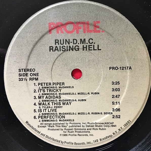 RUN DMC* : Raising Hell (LP, Album, Pur)