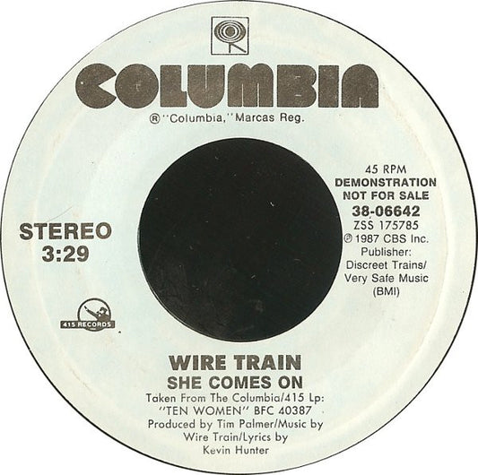 Wire Train : She Comes On (7", Promo)