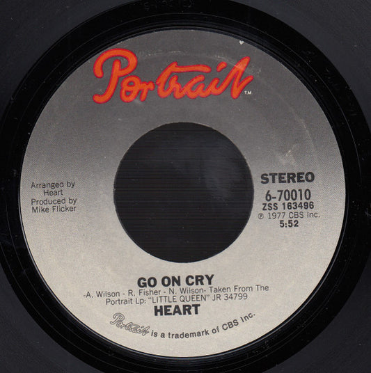 Heart : Kick It Out (7", Single, Styrene)