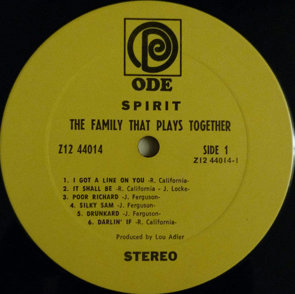 Spirit (8) : The Family That Plays Together (LP, Album, Ter)