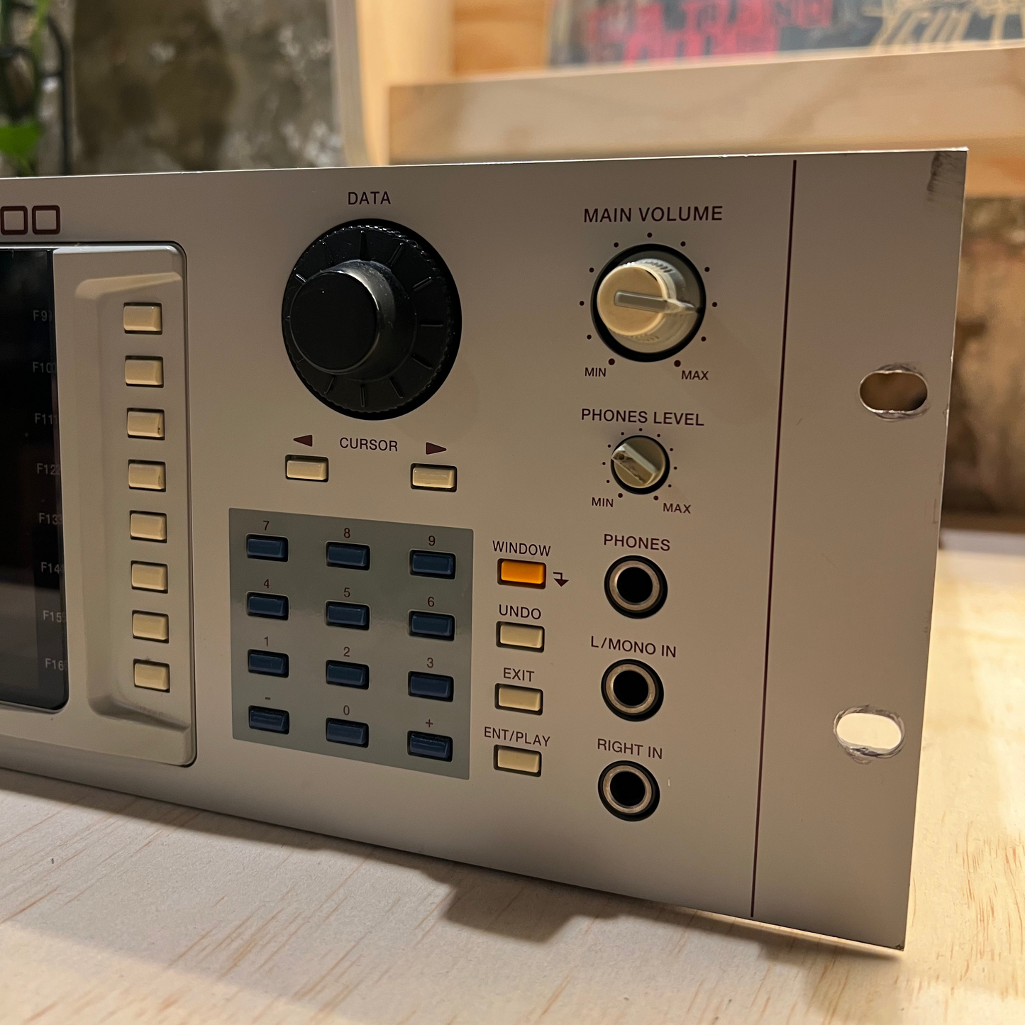 AKAI S-5000 Digital Sampler with ZuluSCSI Modification