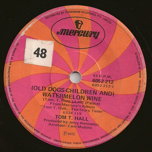 Tom T. Hall - (Old Dogs-Children And) Watermelon Wine (7", 45 RPM, Single) (Very Good (VG))