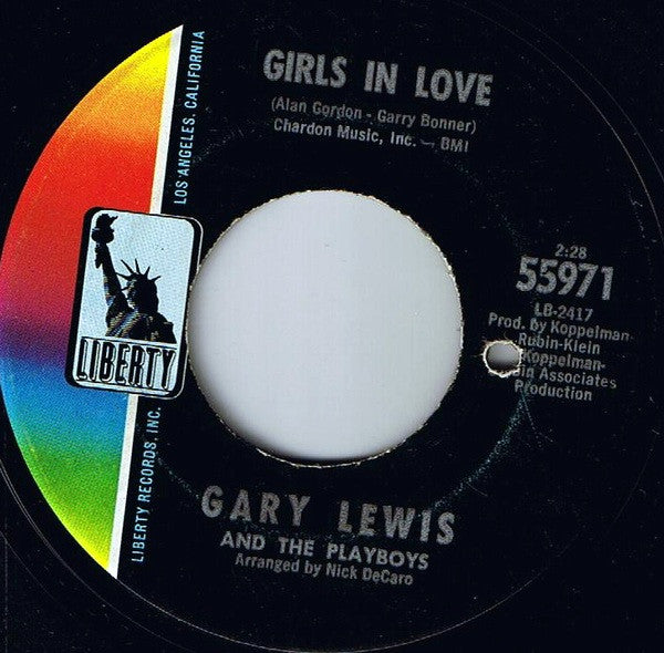 Gary Lewis & The Playboys - Girls In Love (7", Single, 45 RPM) (Very Good (VG))