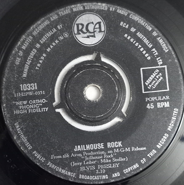 Elvis Presley - Jailhouse Rock /  Treat Me Nice (7", 45 RPM, Single) (Very Good (VG))