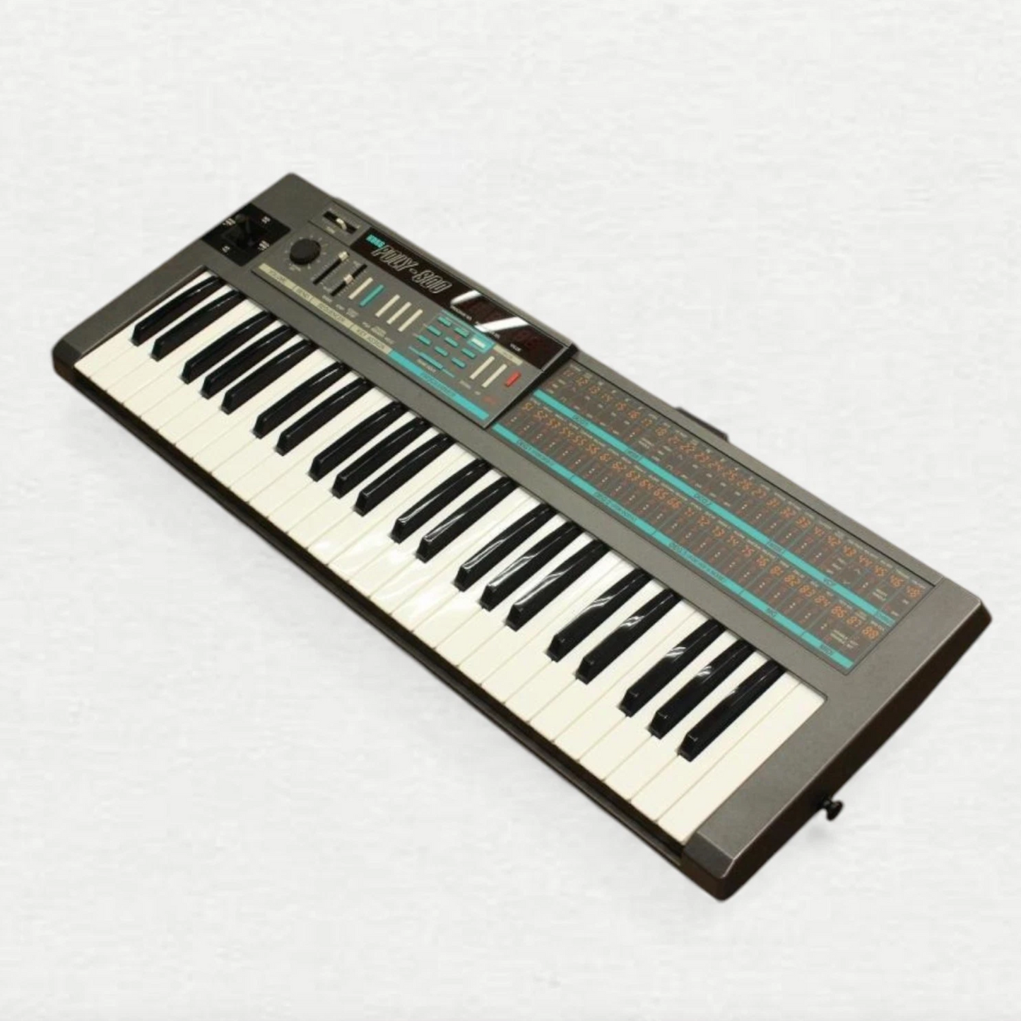 Korg Poly-800 Polyphonic Keyboard Synthesizer 1983