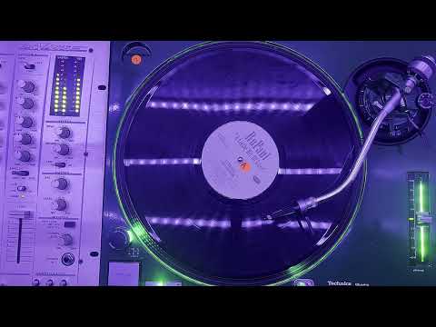 RuPaul – A Little Bit Of Love (Edge Factor Dub)