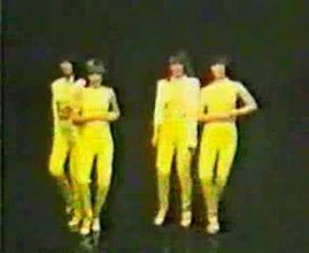 Nolans - Gotta Pull Myself Together