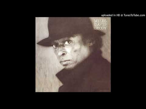 01.- Right Off - Miles Davis - Decoy