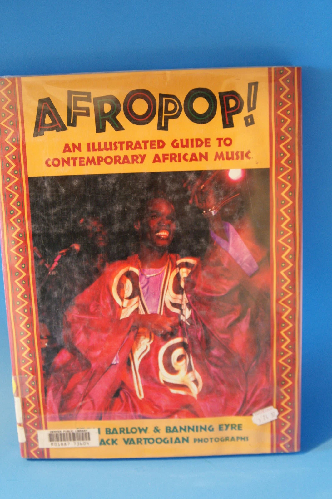 Afropop: An Illustrated Guide to Contemporary African Music - Hardcover