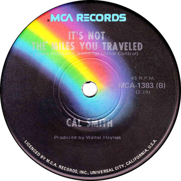 Cal Smith : Country Bumpkin / It's Not The Miles You Traveled (7", Single)